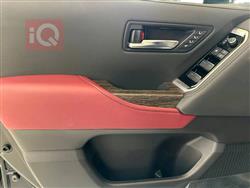 تۆیۆتا لاند کروزەر